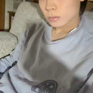 【顔出し】固く反り勃った上反りデカチンを全裸で擦りまくって射精する爽やか系イケメンこころ！